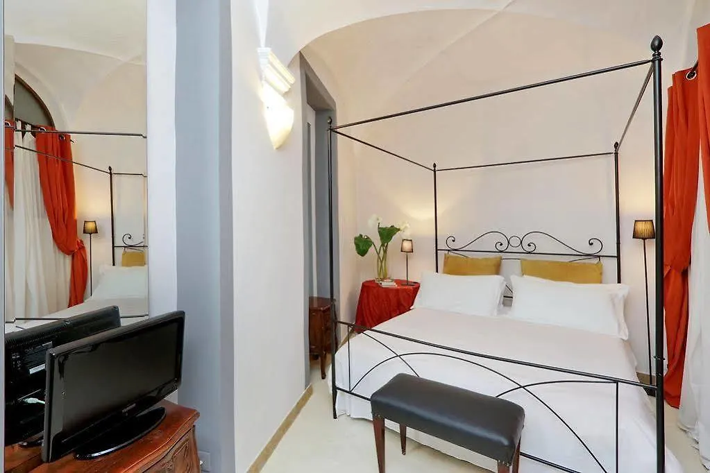 Gasthof Sangallo Rooms - Residenze Romanae